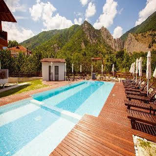 Irenes Resort Káto Loutrákion Kültér fotó